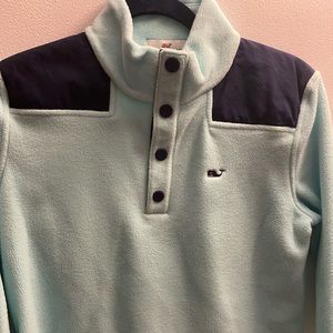 Vineyard vines sweater